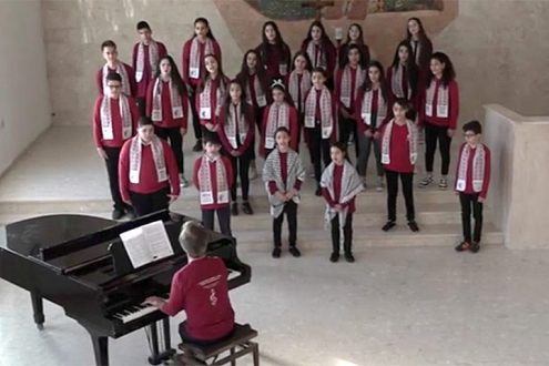 Kinderchor von Talitha Kumi entdeckt die Schönheit der Welt