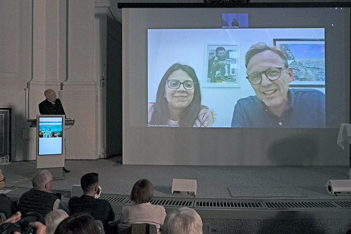 Laura Bishara und Birger Reese berichteten über Video aus Beit Jala, wie Talitha Kumi Hoffnung schenkt.